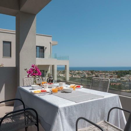Dempla Heights Villas Tavronitis Екстериор снимка